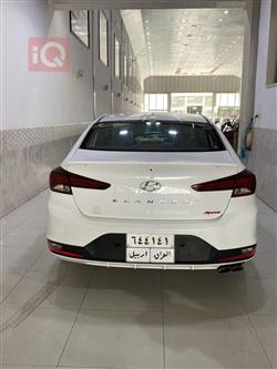هیوندای ئەلەنترا